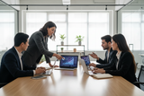 How Small and Mid-Sized Businesses Are Using AI to Work Smarter